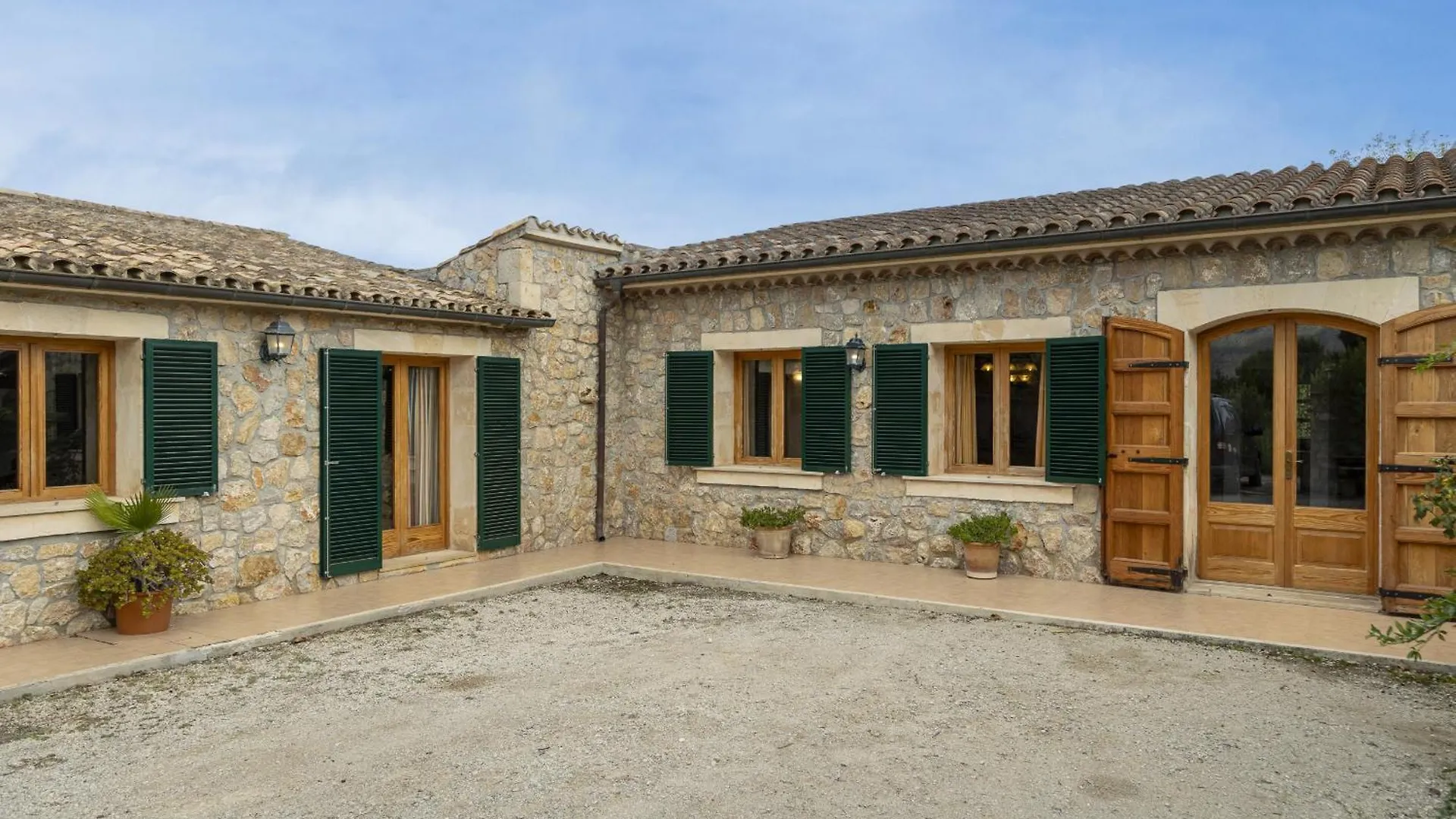 Villa Truc By Homevillas360 Pollenca